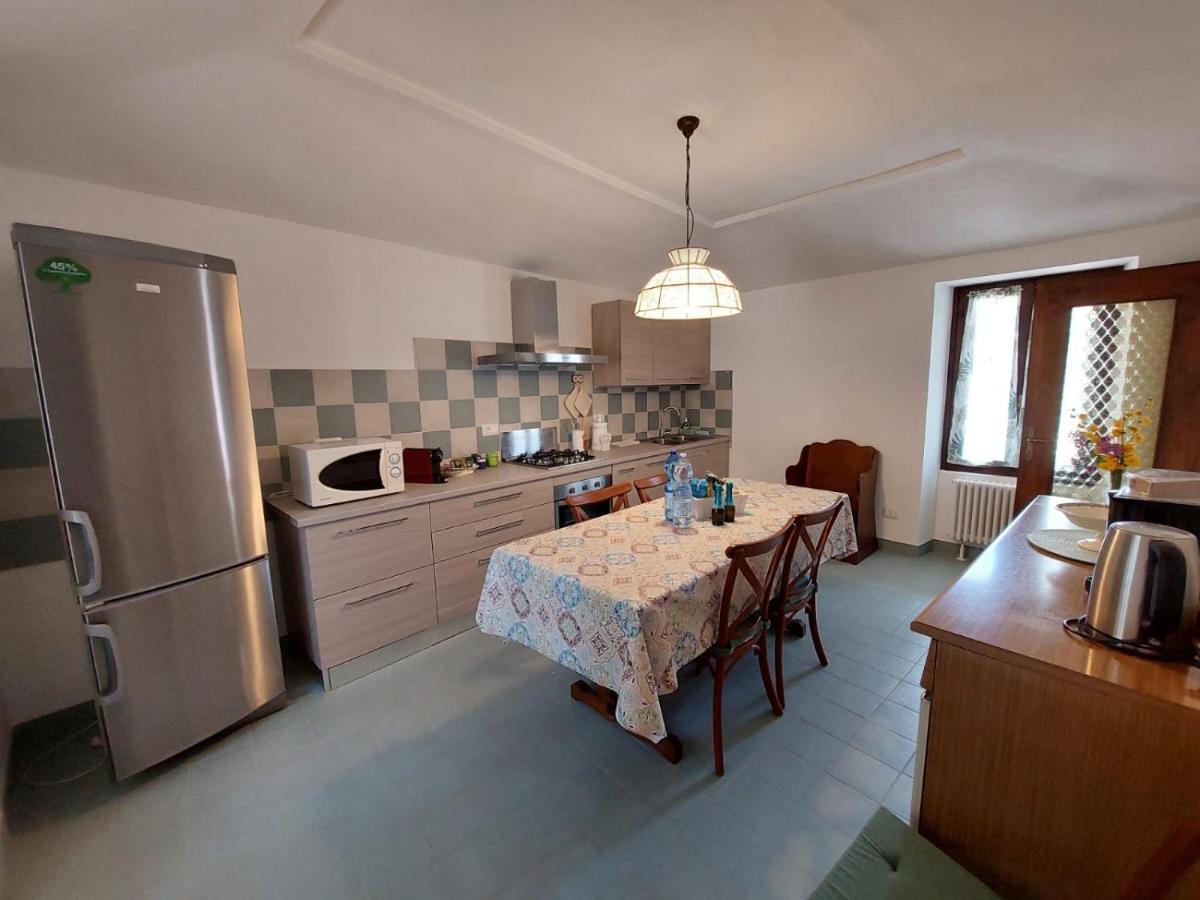 Casa Sassello - Appartamento Menta Dumenza المظهر الخارجي الصورة